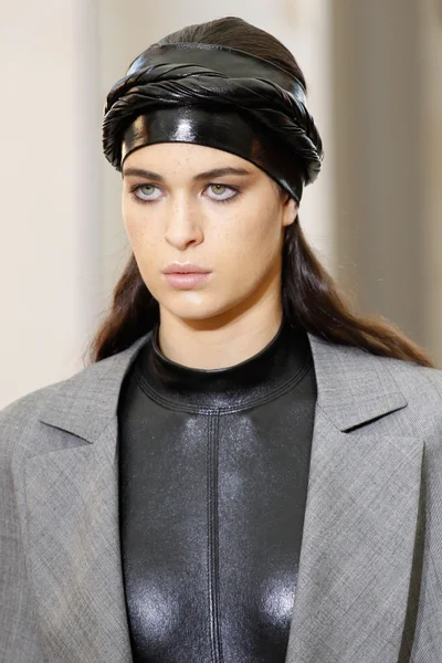 Look 31